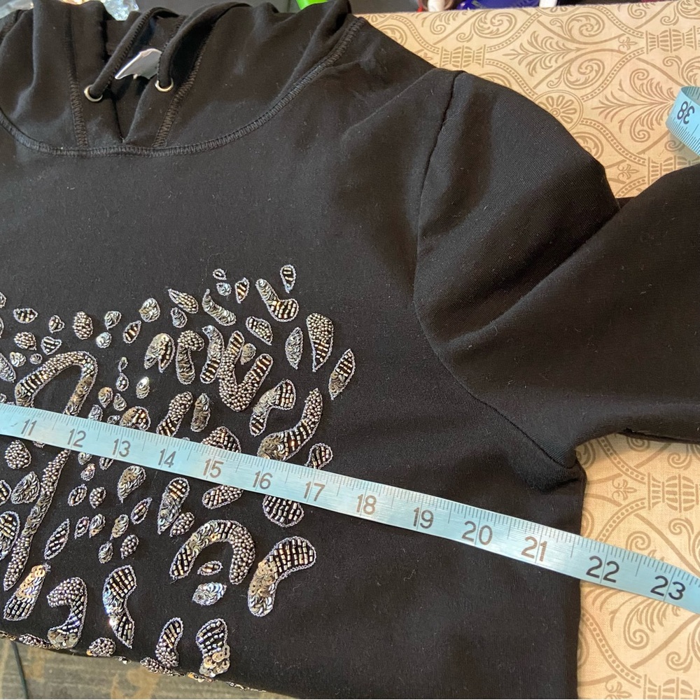 Chico's Zenergy Sz 2 French Terry Black Hoodie Leopard Print Silver Sequin Beads - Picture 2 of 12